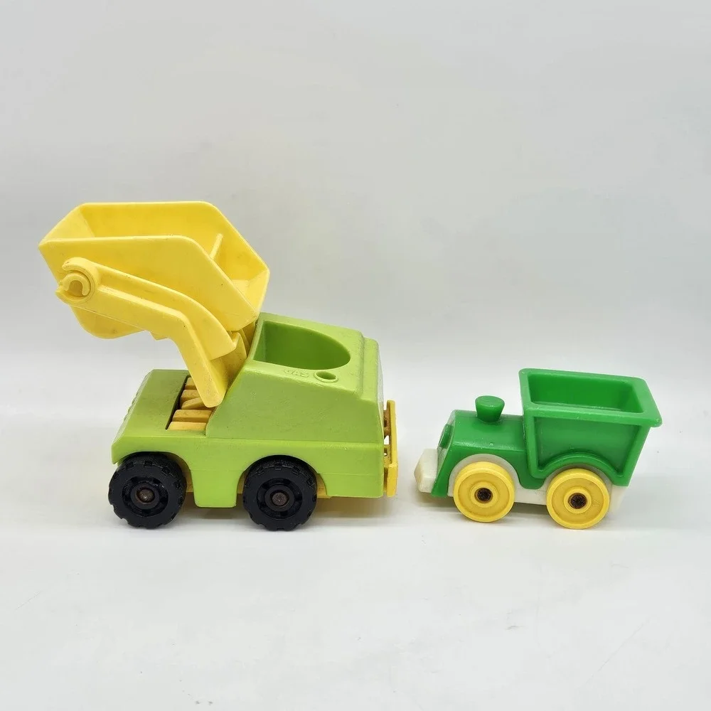Vintage Fisher-Price Little People Construction Dump Truck & Train Car Lot